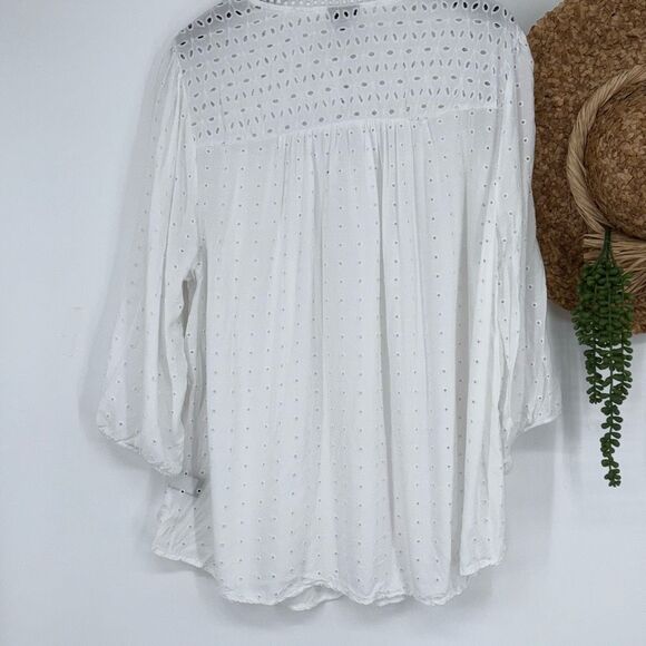 Torrid Eyelet Peasant Blouse Top Plus Size White Size 3 22/24 - Picture 6 of 12